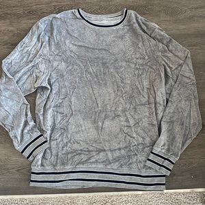 Gray Men’s AE Crewneck